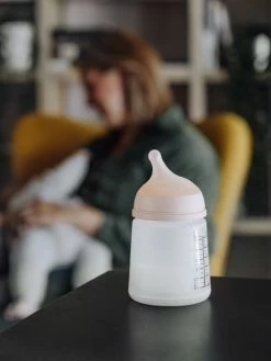 Biberon Spécial Allaitement Zéro Zéro® SUAVINEX - 180ml Peau - Suavinex
