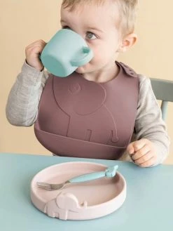 Lot De 2 Bavoirs Avec Récupérateur DONE BY DEER Peekaboo Eléphant En Silicone Vert Clair + Vert Foncé - Done By Deer -Philips Shop lot de 2 bavoirs avec recuperateur done by deer peekaboo elephant en silicone 3