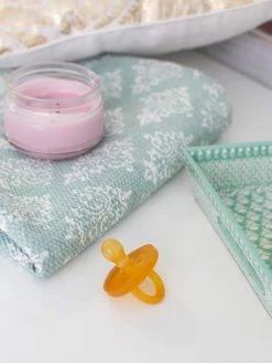 Sucette à Bout Rond Tout Latex 6 Mois+ SUAVINEX Naturel - Suavinex -Philips Shop sucette a bout rond tout latex 6 mois suavinex 2